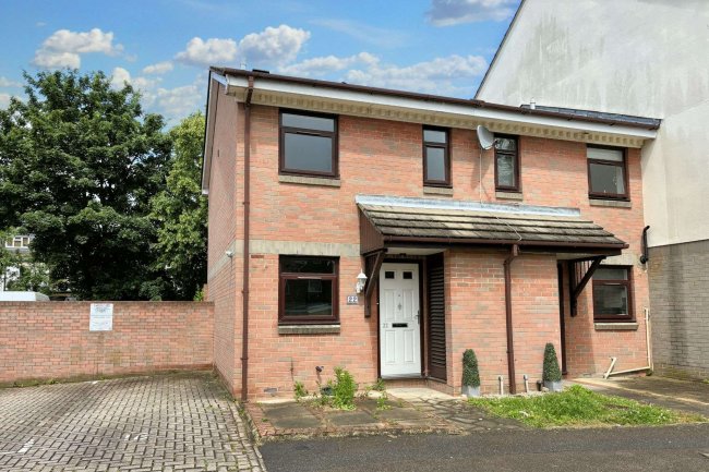 22 Broad Oak Close, Chingford, London, E4 9AX 10