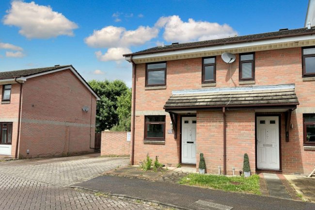 22 Broad Oak Close, Chingford, London, E4 9AX 10