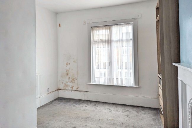 81 West Street, Bexleyheath, Kent, DA7 4BP 4