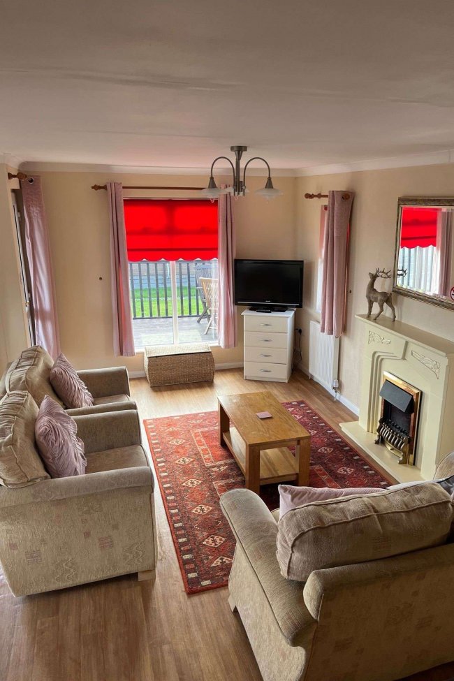 3 Wendy Lodge, Atlantic Bays Holiday Park, St. Merryn, Padstow, PL28 8PY 7