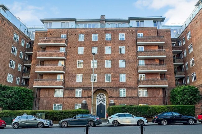 Flat 2, Millbrooke Court, Keswick Road, Putney London, SW15 2RA 4