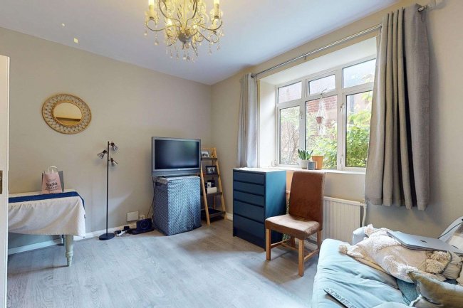 Flat 2, Millbrooke Court, Keswick Road, Putney London, SW15 2RA 4