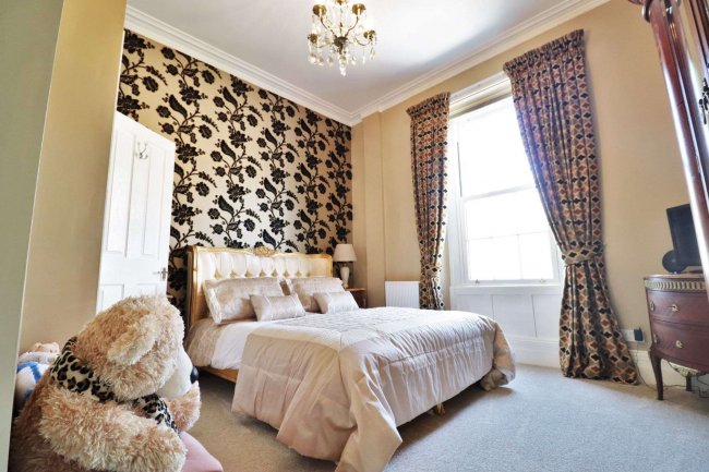 Sunnyleigh, 6 Park Place, Weston-Super-Mare, Avon, BS23 2BA 1