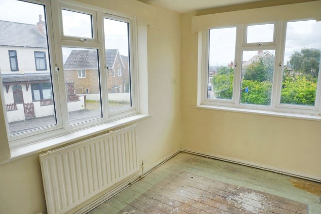39 Thorneywood Mount, Thorneywood, Nottingham, NG3 2PY 3
