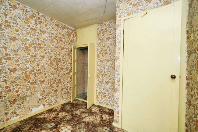 7 Keats Crescent, Radcliffe, M26 3GT 7