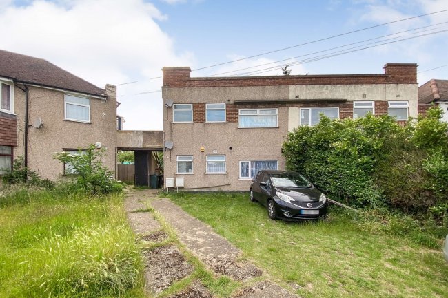 64 Burnham Crescent and Garden Ground, Dartford DA1 5BA 9