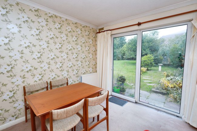 31 Trevellance Way, Watford WD25 0LY 7