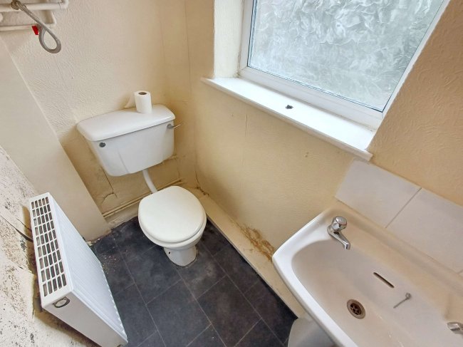 24 East Street, Audenshaw, Manchester, M34 5BX 8