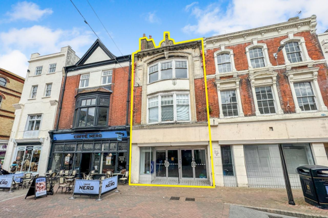 22 St Thomas St, Weymouth DT4 8PD 2