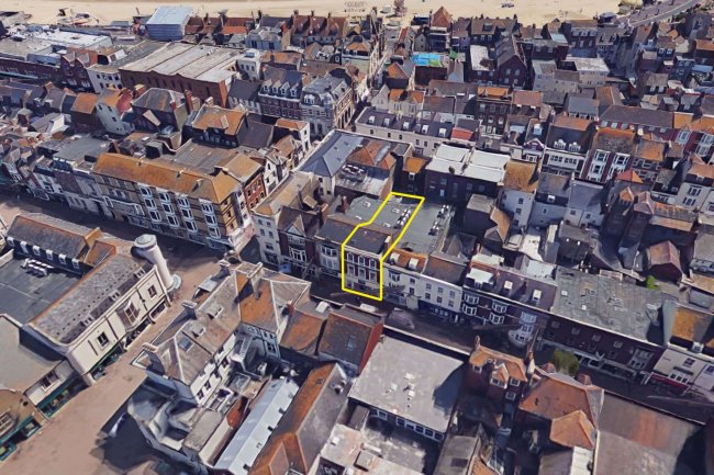 23 St Thomas St, Weymouth DT4 8PJ 3