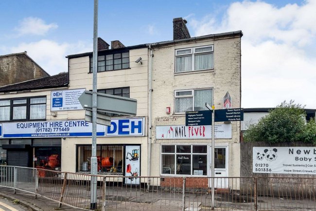 15 High Street, Stoke-on-Trent, ST6 5TE 5