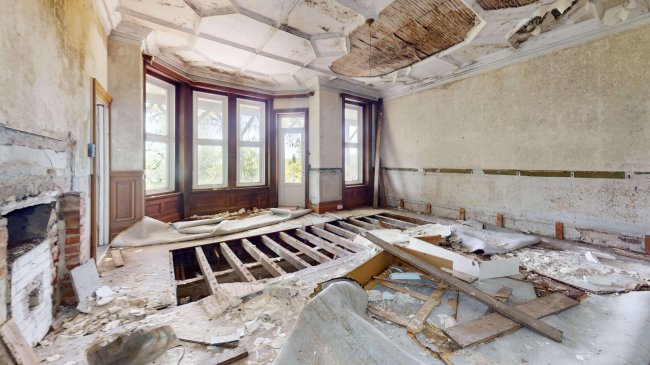 Weald Hall, Mayfield Lane, Wadhurst, East Sussex, TN5 6HX 1