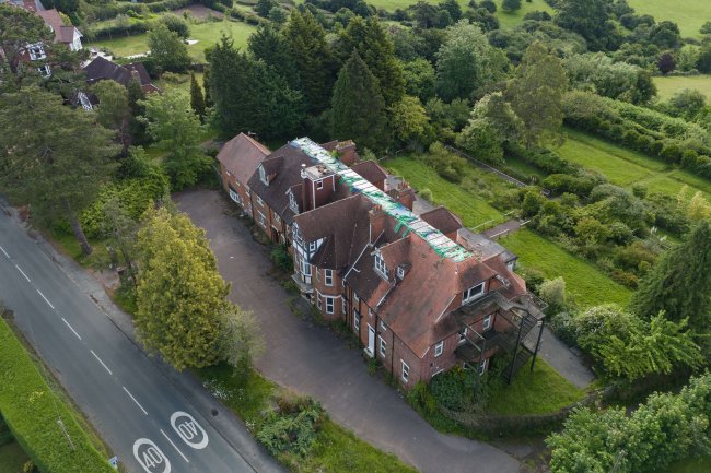 Weald Hall, Mayfield Lane, Wadhurst, East Sussex, TN5 6HX 1