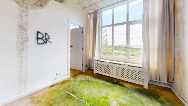 Weald Hall, Mayfield Lane, Wadhurst, East Sussex, TN5 6HX 1