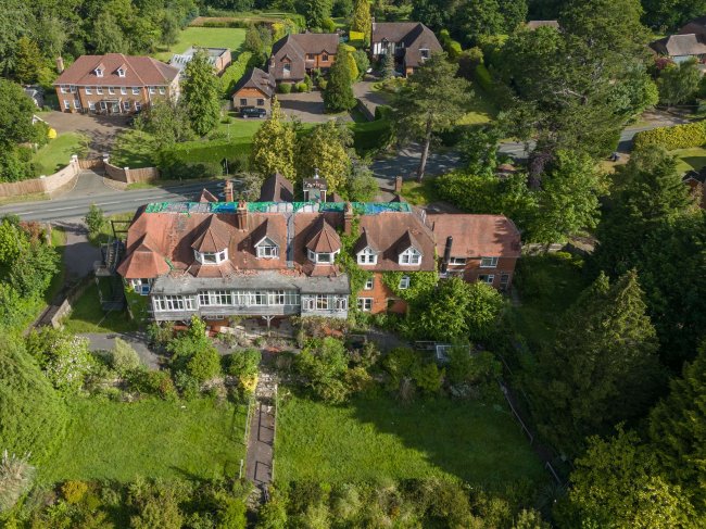Weald Hall, Mayfield Lane, Wadhurst, East Sussex, TN5 6HX 1