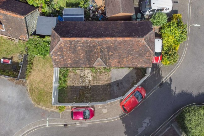 The Old Barn, Chineham Park Court, Popley, Basingstoke, Hampshire RG24 9BL 4