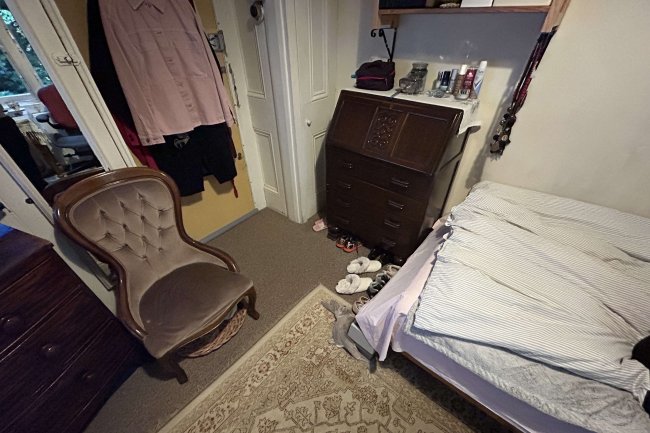 Rooms at the First Floor, 58 Holland Road, West Kensington, W14 8BB 5