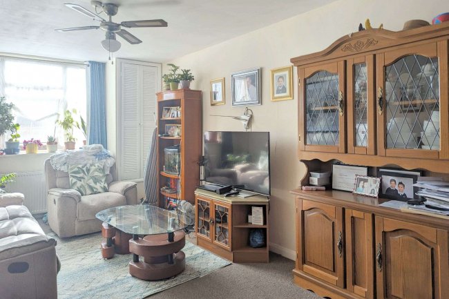 Flat 2, 42-44 Randlesdown Road, Catford, London SE6 3BT 1