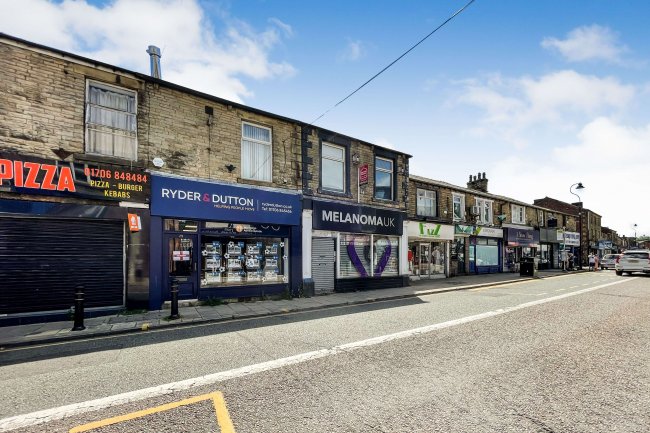 31 Market Street, Shaw, Greater Manchester, OL2 8NR 5