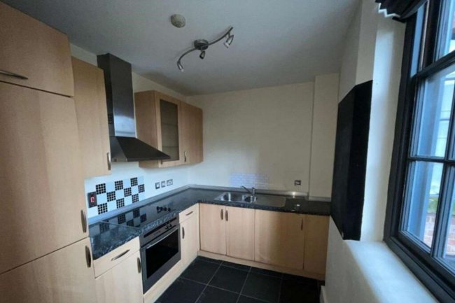 Apartment 10 Stone Yard, 12 Plumptre Street, Nottingham, NG1 1JL 9