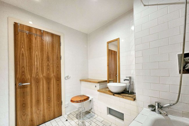 Apartment 45 Advent House, 2 Isaac Way, Manchester, M4 7EP 6