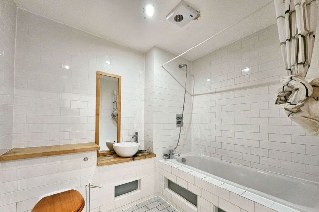 Apartment 45 Advent House, 2 Isaac Way, Manchester, M4 7EP 6