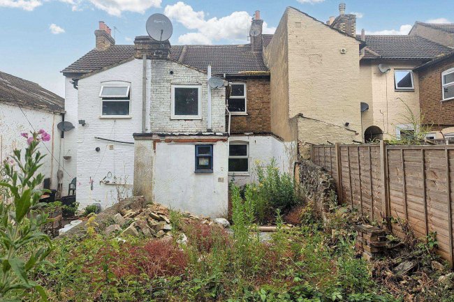 2 Hope Street, Maidstone, Kent, ME14 2TF 4