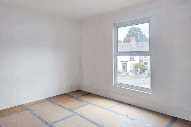 2 Hope Street, Maidstone, Kent, ME14 2TF 4