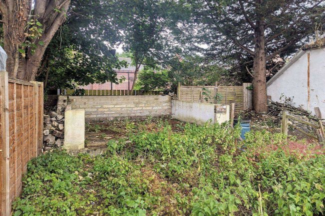 2 Hope Street, Maidstone, Kent, ME14 2TF 4