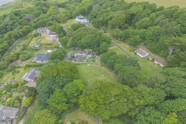 Cleves Rock, Sandrock Road, Niton Undercliff, Ventnor, Isle Of Wight, PO38 2NG 9