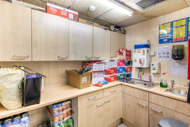 8-10 Cheapside, Barnsley, South Yorkshire, S70 1RR 1