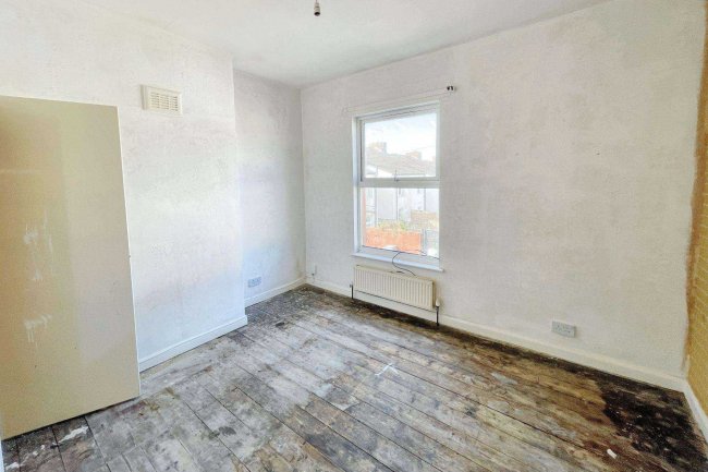 3 Old Barn Road, Wallasey, Merseyside, CH44 5SX 7