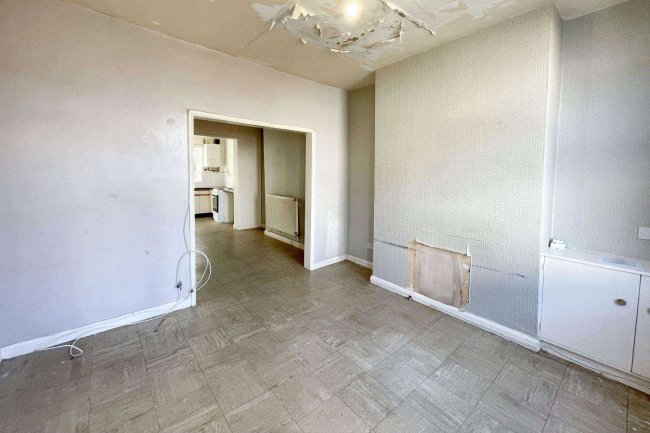 3 Old Barn Road, Wallasey, Merseyside, CH44 5SX 7