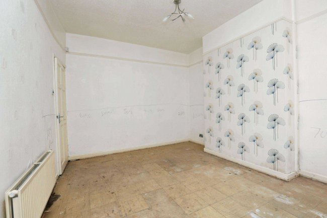 64 Violet Road, Litherland, Liverpool, L21 6NZ 2