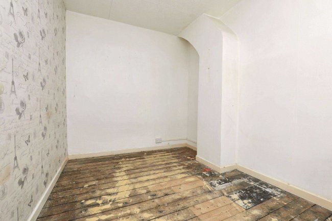 64 Violet Road, Litherland, Liverpool, L21 6NZ 2