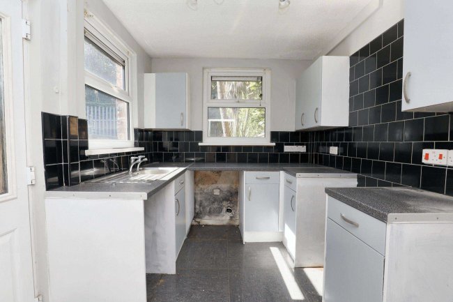 64 Violet Road, Litherland, Liverpool, L21 6NZ 2