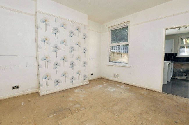 64 Violet Road, Litherland, Liverpool, L21 6NZ 2