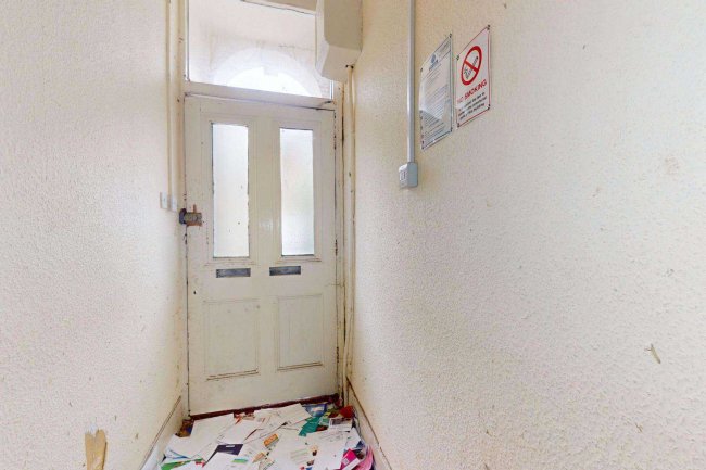 24 Bromar Road, London SE5 8DL 5