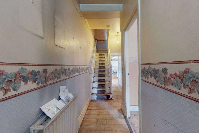 121 Chatham Street, Walworth, London SE17 1PA 1