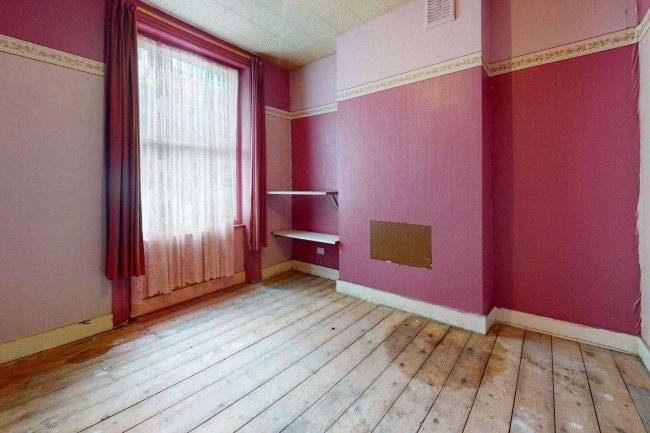 121 Chatham Street, Walworth, London SE17 1PA 1