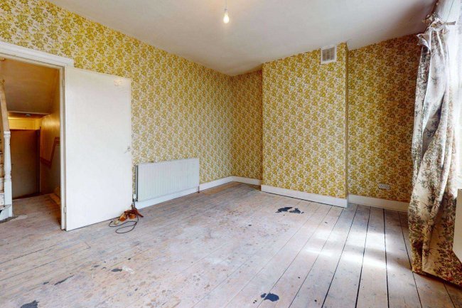 121 Chatham Street, Walworth, London SE17 1PA 1