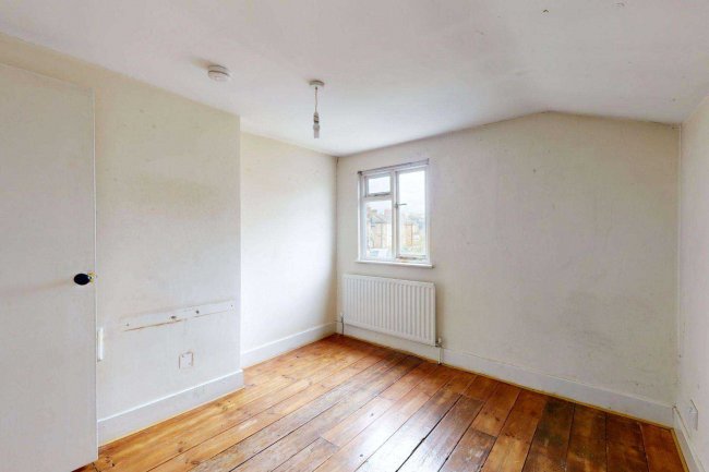 270 Crystal Palace Road, East Dulwich, London SE22 9JH 4