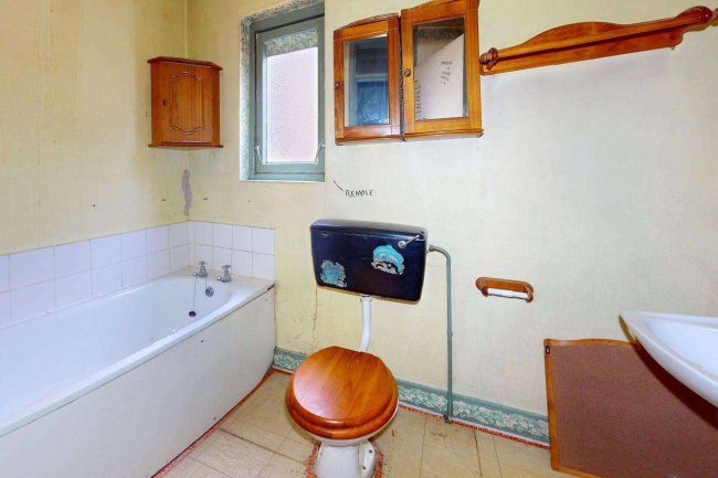 14 Gomm Road, Rotherhithe, London SE16 2TX 10