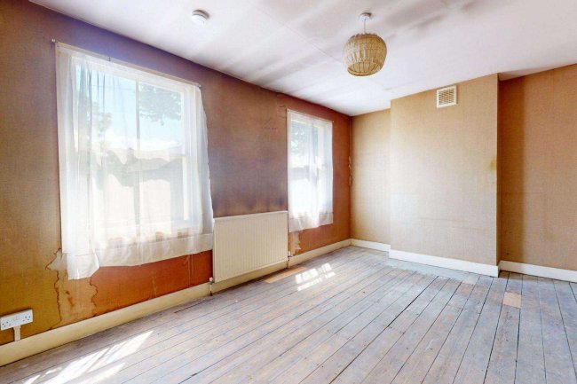 14 Gomm Road, Rotherhithe, London SE16 2TX 10