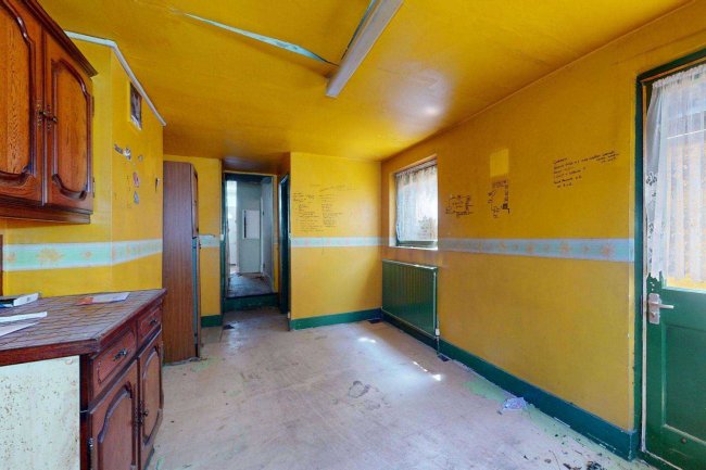 14 Gomm Road, Rotherhithe, London SE16 2TX 10