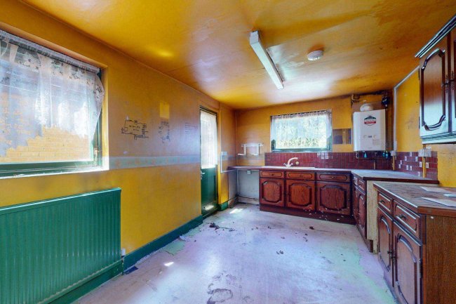 14 Gomm Road, Rotherhithe, London SE16 2TX 10