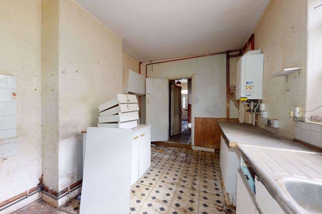 90 Southwark Park Road, Bermondsey, London SE16 3RS 1