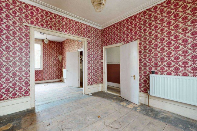 90 Southwark Park Road, Bermondsey, London SE16 3RS 1