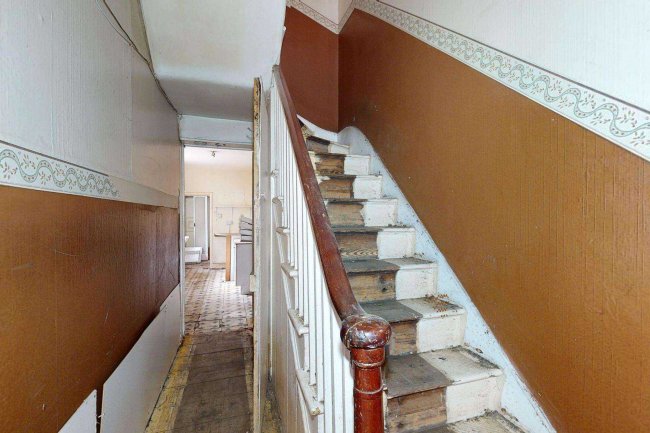 90 Southwark Park Road, Bermondsey, London SE16 3RS 1