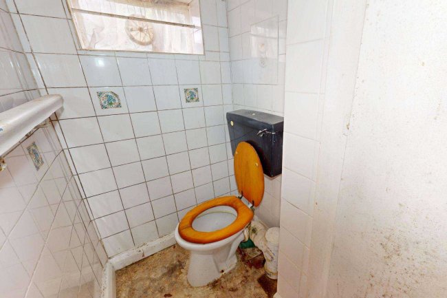 90 Southwark Park Road, Bermondsey, London SE16 3RS 1